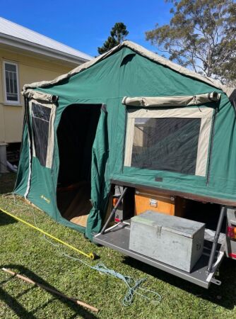 Soft Floor Camper Trailer TOP ONLY - Trailer NOT Included - Fits up to a 7x4 Trailer