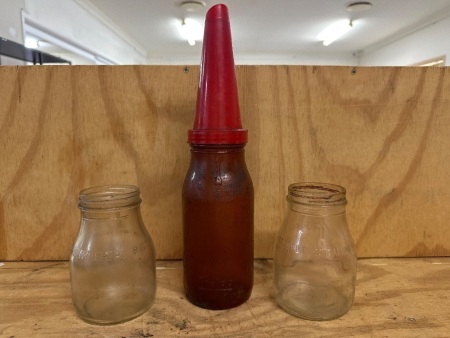 2 x Imperial 1/2 Pint Oil Bottles Incs Plastic 1 L Bottle