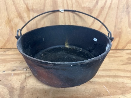 Vintage Cast Iron Pot