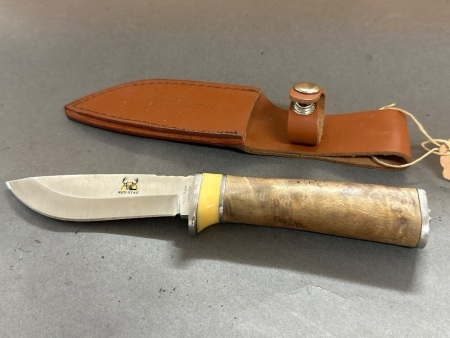 Red Stag Hunting Knife - Red Stag Bag - 1 Razor Blade