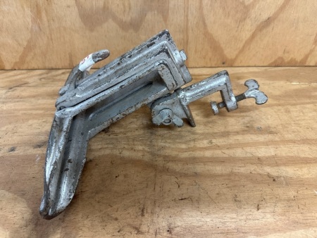 Vintage Henry Disston and Sons Saw Sharpening Vice