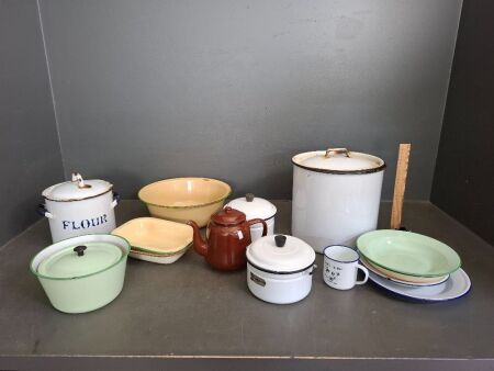 Large Assortment of Enamel Ware - Incs 20 Pieces
