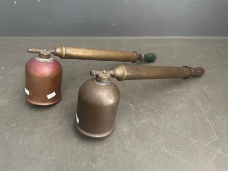 2x Vintage Brass Rega Pumps
