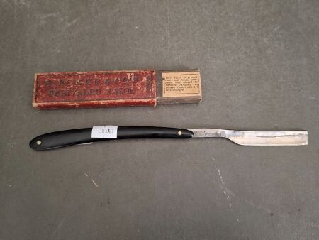 Rare Henry Boker 345 Engraved Blade Cut Throat Razor - in part of box