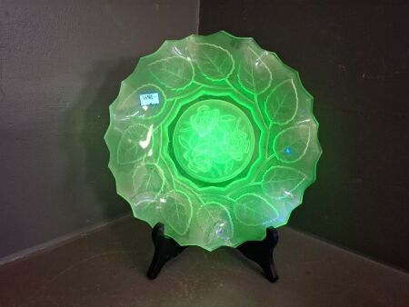 Uranium Glass Plate