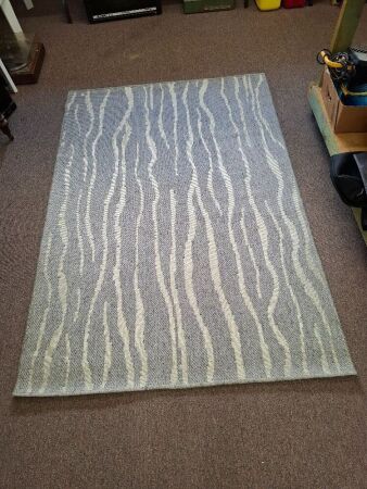 Modern Style Floor Rug