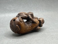 Japanese Wooden Netsuke 2 Turtles signed - 2