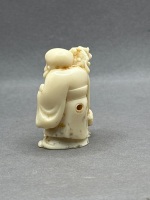 Japanese Netsuke Ivory Figure - 4