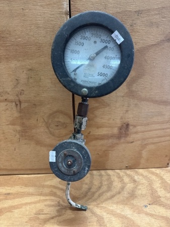 HMAS Brisbane Pressure Gauge