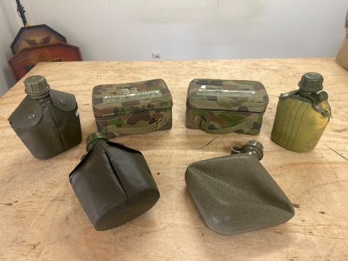 4 Water Canteens Plastic & 2 Carry Containers
