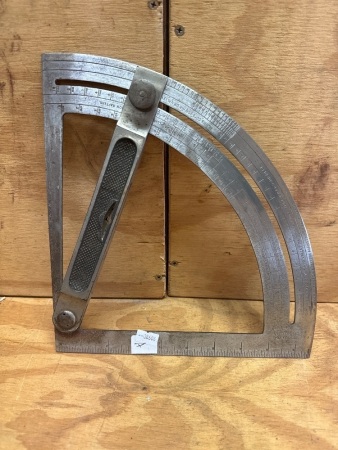 A O Calhoon level, roofer & rafter sqr & Level patent 1907