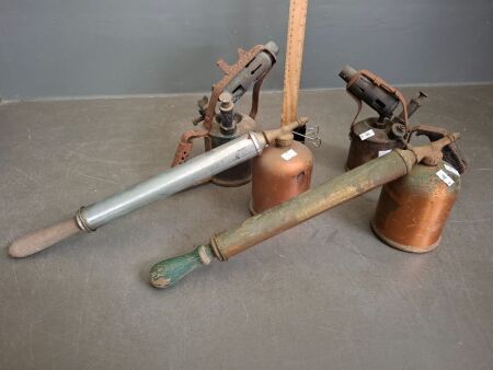 2 Brass Rega Pump Sprayers & 2 Brass Blow Torches