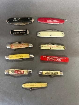 11 assorted knives