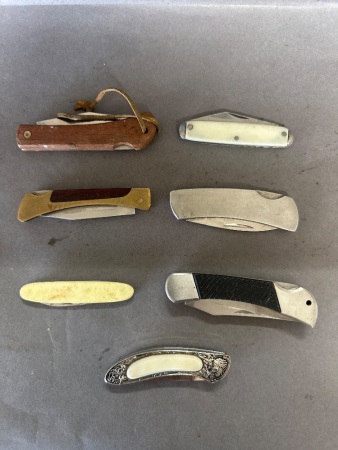 7 assorted knives