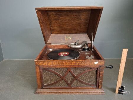 His Masters Voice Gramophone