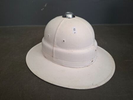 Vintage Mount castle Pith Helmet