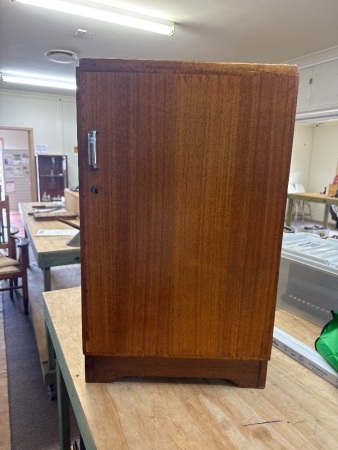 Mid Century 3 Shelve Cabinet