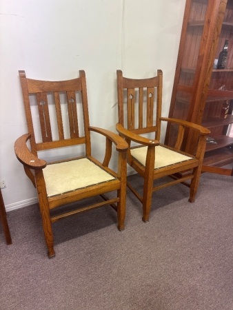 Arts & Craft Style Armchairs w. Paddle Arms