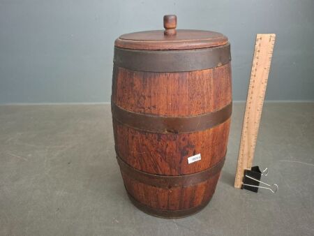 Vintage Wooden Barrel with Lid