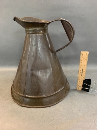 Vintage 1 Gallon Oil Pourer