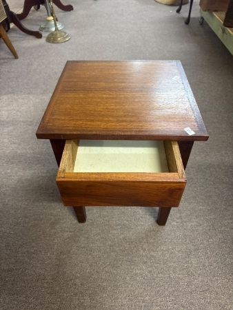 Solid Side Table with drawer