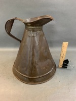 Vintage 1 Gallon Oil Pourer - 2