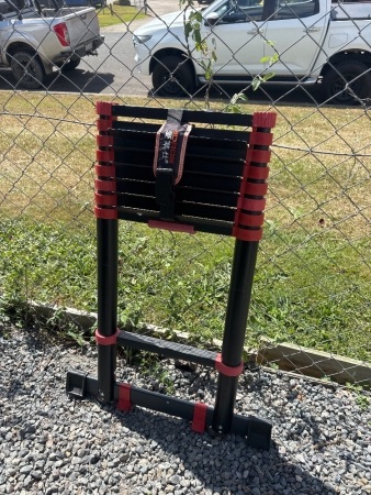 Aoros extendable ladder