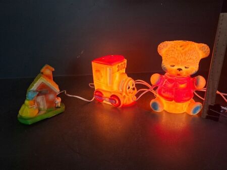 3 Vintage Toy Lamps