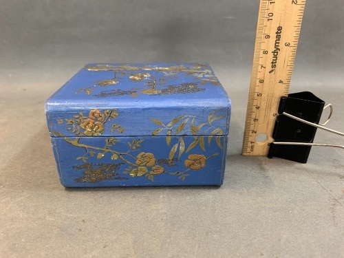 Vintage Blue Lacquered Jewellery / Trinket Box