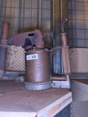 Large SIEVERT kerosene pressure blow torche