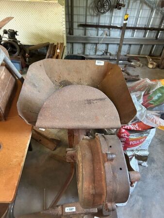 Blacksmiths forge - hand crank RAPID blower + 3 bags of coal