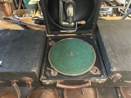 DECCA gramophone
