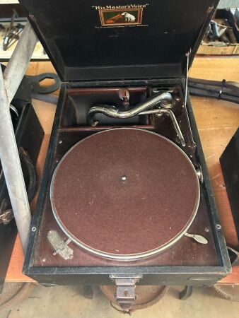 HMV gramophone