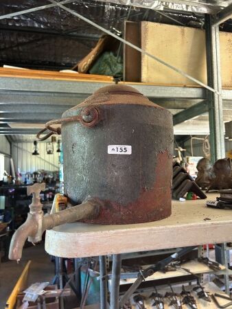 KENDRICK 4gal cast iron water fountain - chipped lid