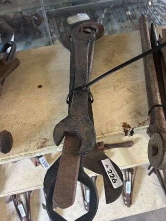 Assorted spanners