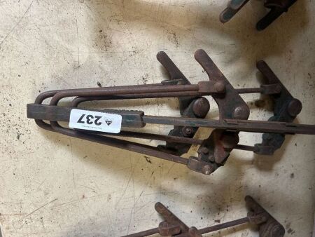 DONALDS wire strainers with handles (CHOICE 234 - 239)
