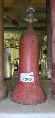 Small bell bottom fire extinguisher