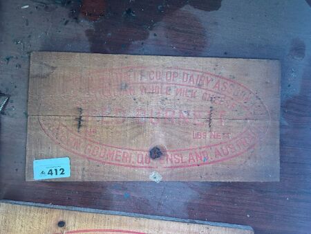 THE SOUTH BURNETT CO-OP DAIRY ASSOC. Butter box end (CHOICE 411, 412)