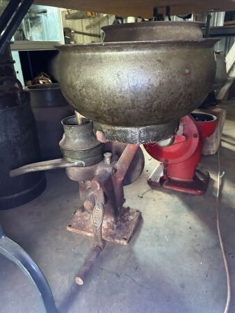 LISTER separator