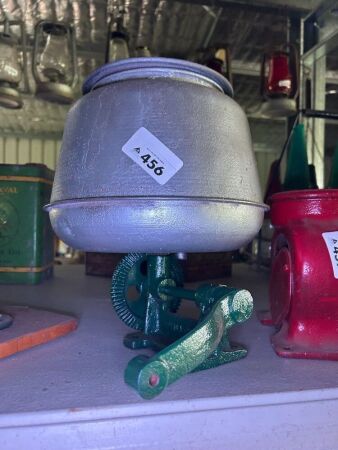MALLEYS Butter churn