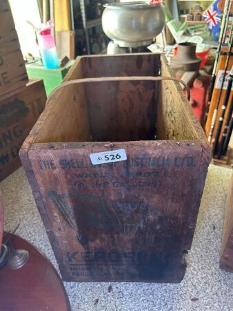 PENNANT Kerosene crate