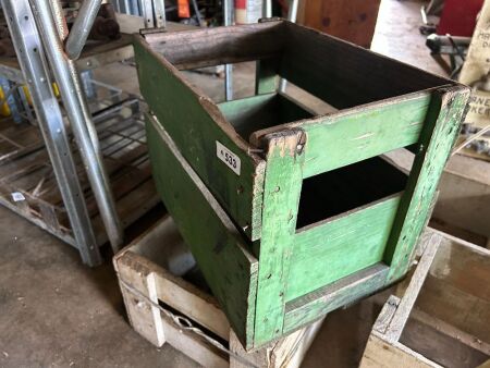 2x unmarked cordial crates