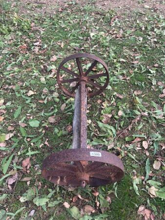 Steel wagon axle/wheels
