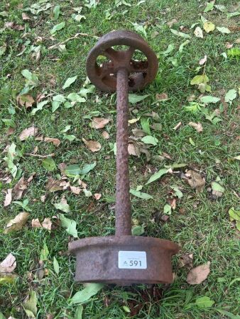 Small carriage wheels/axle