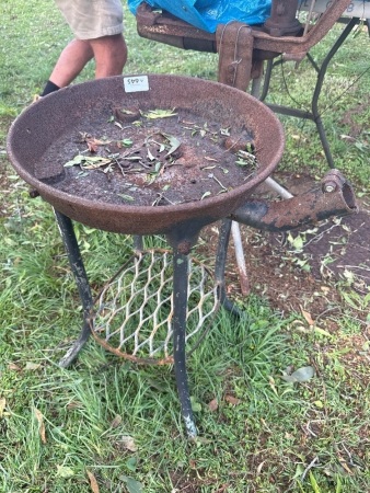 Cast iron Forge fire pot on legs