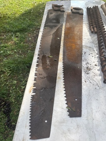2x large saws