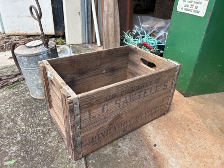 L T SAWTELL Kingaroy cordial crate