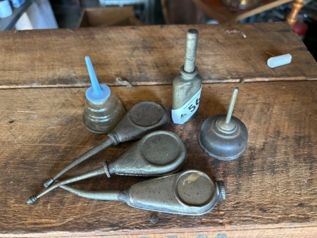 Assortment of miniature oilers