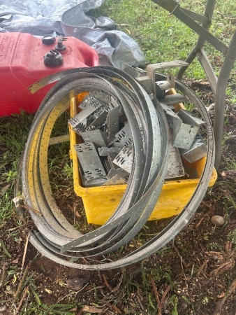 Builders brackets/ strapping