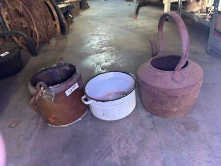 Assorted inc. cast iron kettle, brass pot, enamelled pot